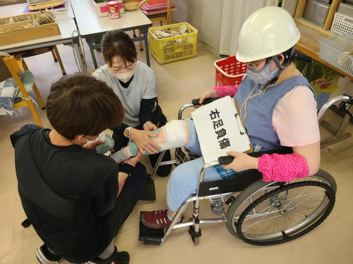 地震による土砂災害を想定した防災訓練